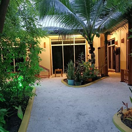 Manta Dhangethi Eksteriør bilde