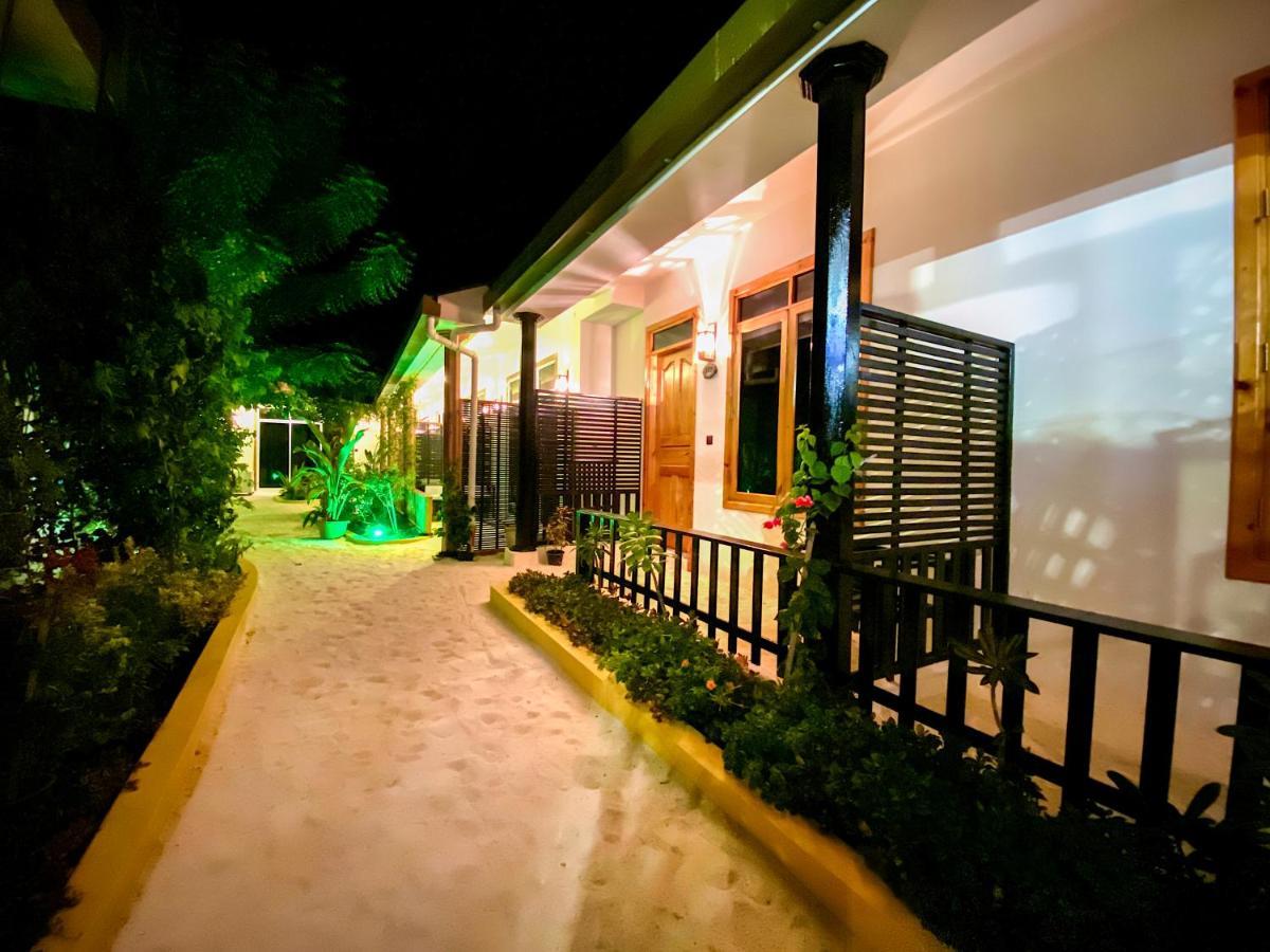 Manta Dhangethi Eksteriør bilde